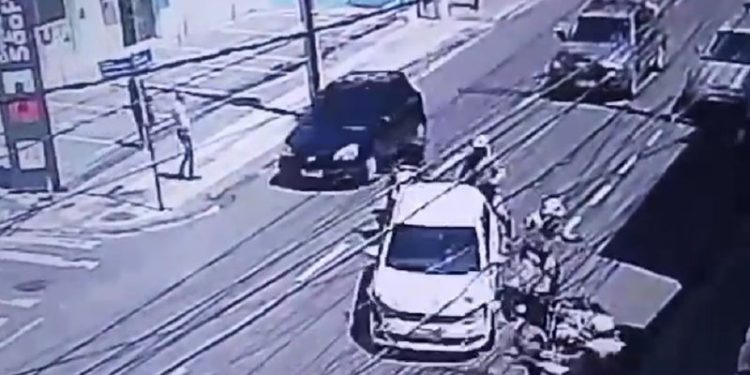 PM expõe revolta após suspeito de atropelar policiais ser liberado em audiência de custódia