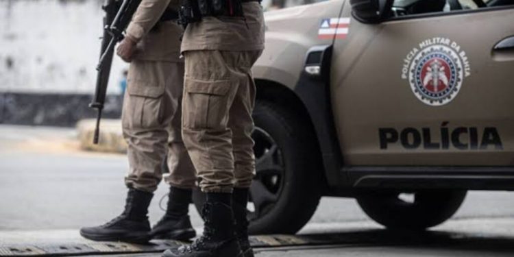 LARANJA PODRE: Policial Militar é preso após ameaçar adolescente com arma e abusá-la sexualmente