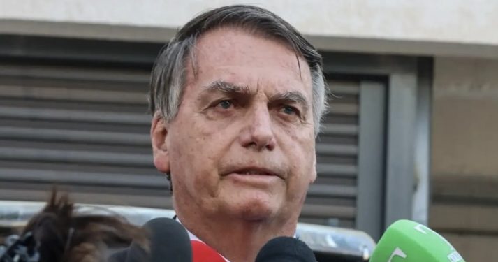 Bolsonaro diz apostar no TSE para disputar eleição em 2026, mas lista de obstáculos é enorme