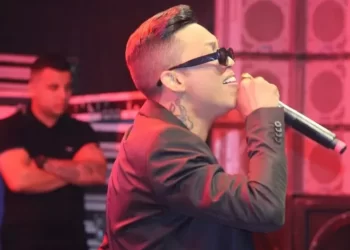 Cantor de seresta preso após terminar show de São João é solto e volta a se apresentar no interior