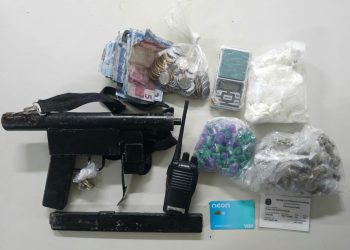 Polícia troca tiros com criminosos que pretendiam invadir área dominada por facção rival