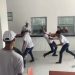 UFC NA ESCOLA: alunos trocam socos em escola estadual em São Francisco do Conde ; briga foi filmada por estudantes