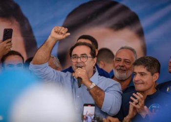 Vice-prefeito de Lauro declara apoio à Débora Régis após ser ‘traído’ por Moema