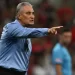 Tite rasga elogios à torcida do Vitória após jogo: “O Barradão pulsa”