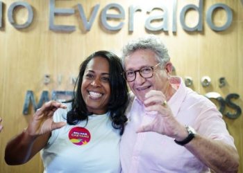 Déa Santos é escolhida como vice de Luiz Caetano em Camaçari