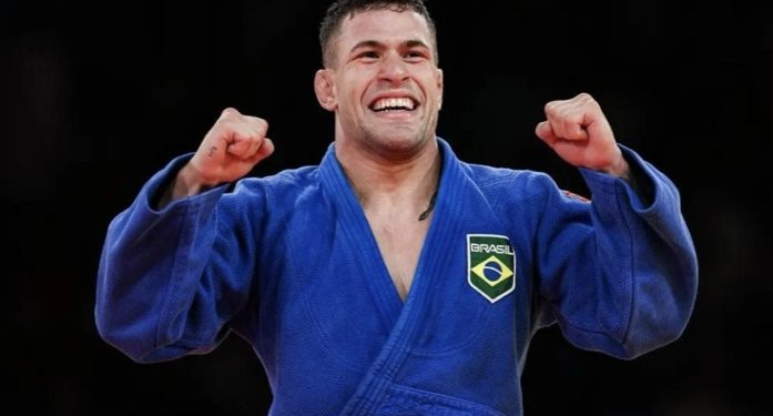 Prata para o Brasil: Willian Lima conquista primeira medalha do Brasil em Paris