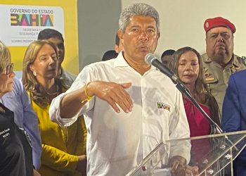Jerônimo ignora desaprovação em Salvador e diz que protagonismo é dos pré-candidatos