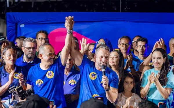 Flávio fala sobre pesquisa e vê cenário favorável contra Caetano: ‘Está afundando’
