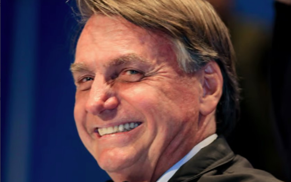 De olho em 2026, Bolsonaro tenta recrutar senadores para aumentar bancada no Senado