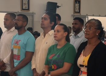 Eriton Ramos participa de missa em primeiro ato de campanha eleitoral