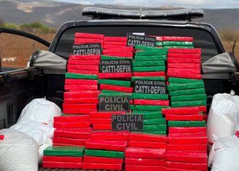 LABORATÓRIO DO TRÁFICO: polícia realiza maior apreensão de cocaína no ano; carga é avaliada em R$ 11 milhões