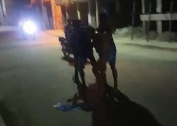 Olha faca : mulheres “saem na mão” em São Francisco do Conde 