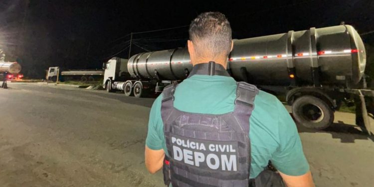 Polícia Civil identifica desvio de derivado de petróleo em navios no porto de Aratu