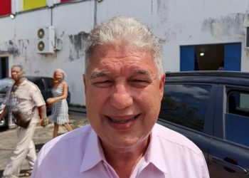Rosemberg confia na vitória de Calmon e Marivaldo em São Francisco do Conde e afirma: “Está consolidado; meu desafio é aproximá-los mais de Jerônimo e Lula.”
