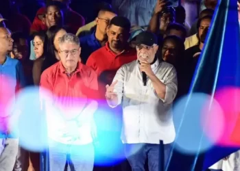 SFC: Com Marivaldo Amaral na vice, Calmon consolida a liderança e realiza maior caminhada da história