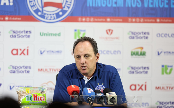 ‘Jogar melhor e não ganhar faz parte do futebol’, diz Ceni após derrota do Bahia