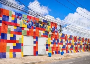 Candeias: Eriton Ramos promete ampliação de escolas em tempo integral e novo plano de carreira para profissionais da educação