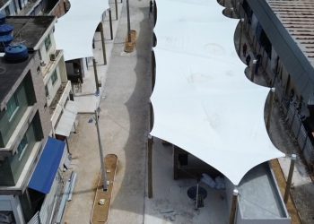 Candeias: Obras avançam e Nova Feira terá área climatizada e estacionamento para 250 veículos