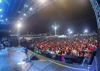 Candeias: Davi Sacer e Eli Soares animam o penúltimo dia da Semana Evangélica 2024