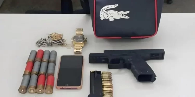 COM TAURUS NA MÃO: traficante de Dias d’Ávila deu de cara com o Peto e foi visitar “Dete”