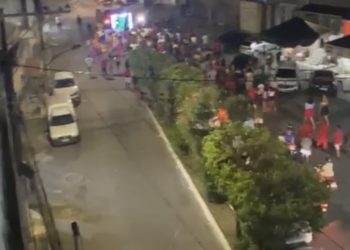 Candeias: Ao som de “tapa na pepeca dela”, Marivalda e Tonha arrasta mais de 100 pessoas