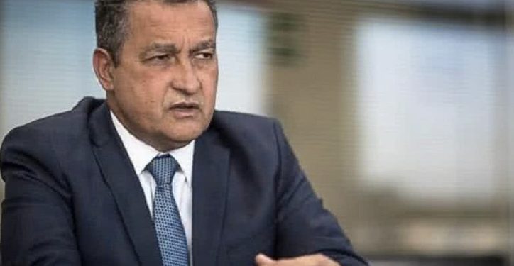 “Vai embora sem deixar saudades ao povo da Bahia”, diz Rui Costa sobre Via Bahia