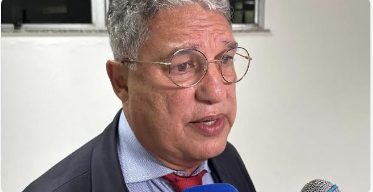 SFC: Rosenberg Pinto crítica ação de Ro Valentim para barra uso de imagem de Lula e Jerônimo;” desespero”;