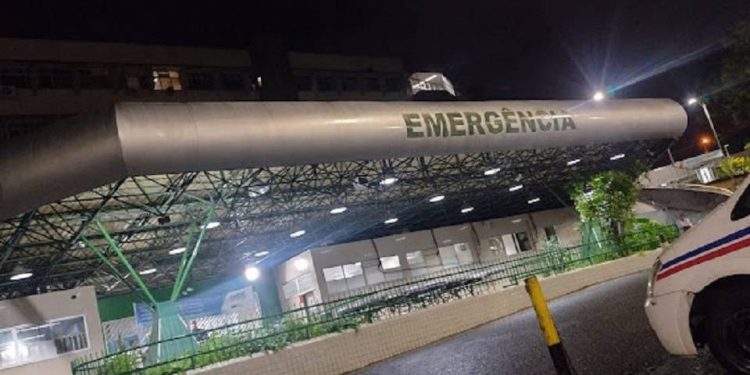 Homem esfaqueia filho após não aceitar término de relacionamento com companheira