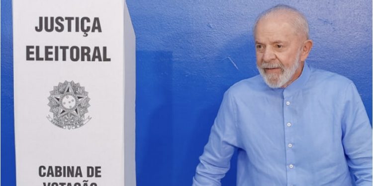 Lula reconhece fracasso do PT nas urnas: “Temos que rediscutir o papel da sigla”