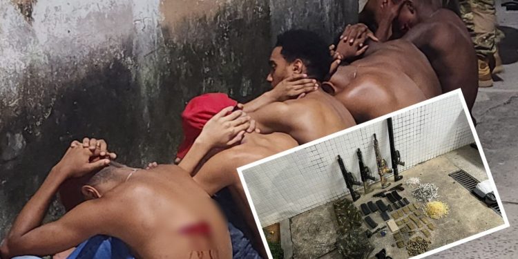 PETO de Pernambués apreende 4 fuzis e pistolas do Comando Vermelho nesta quinta; sete traficantes foram presos