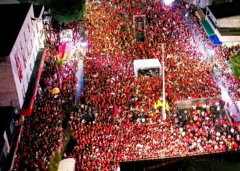 MÃOS LEVES: Polícia registra 28 furtos de celulares durante comício de Lula em Camaçari