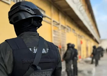 Megaoperação combate crime organizado no presídio de Feira de Santana