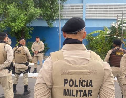 Candeias: Polícia Militar realiza Operação Força Total no município