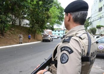 OPERAÇÃO FORÇA TOTAL: PM realiza 25 prisões e 17 apreensões de armas de fogo na Bahia