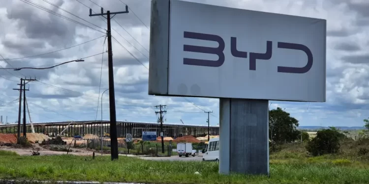 MPT investiga condições de trabalho em obras da fábrica da BYD em Camaçari