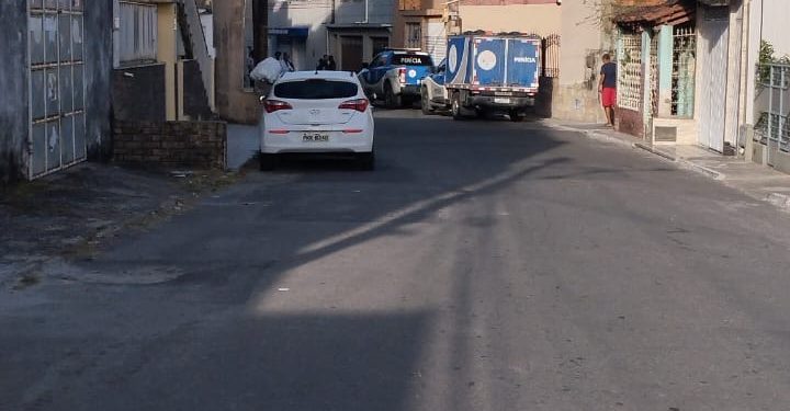 ACIDENTE FATAL: Homem morre em acidente de moto na Rua dos Missionários em Candeias