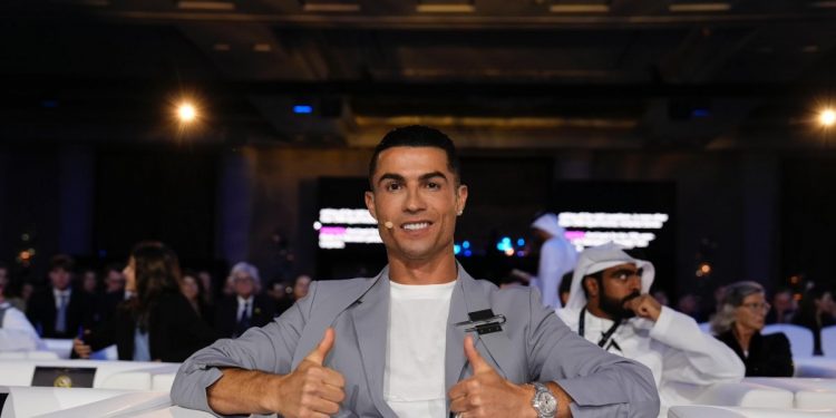 Cristiano Ronaldo diz que Vinicius Jr. merecia a Bola de Ouro: ‘Injustiça’