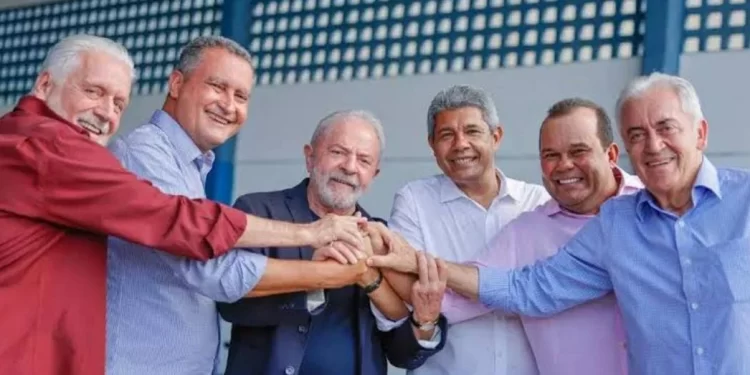 Rui Costa tem confessado a aliados que espera chapa-pura com Jaques Wagner e Jerônimo Rodrigues