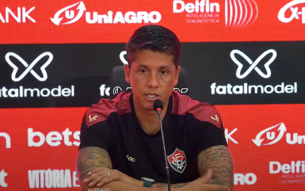 ‘Maior título do Vitória nos últimos anos’, diz Carpini sobre permanência