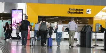 Voa Brasil: vinte mil aposentados já viajaram pelo programa