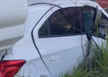 Acidente hoje em São Sebastião do Passé deixou casal morto e esmagado por carreta