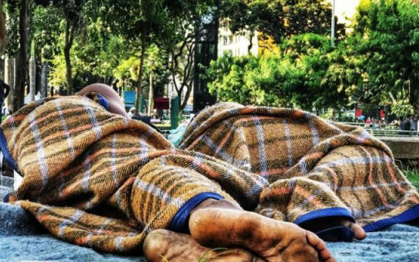 Salvador é a segunda capital com maior número absoluto de pessoas pobres