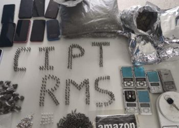 Drogas e munições são apreendidas após troca de tiros em Simões Filho; saiba detalhes