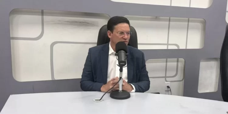 FUTURO DA BAHIA MOTIVA CONVERSA DE ROMA COM ACM NETO