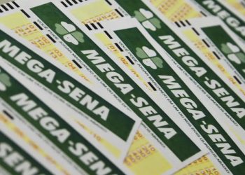 Mega-Sena: Ninguém acerta dezenas sorteadas e prêmio acumula para R$ 7 milhões