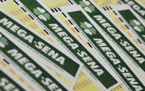 Mega-Sena: Ninguém acerta dezenas sorteadas e prêmio acumula para R$ 7 milhões