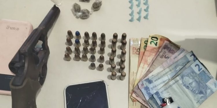 Menor de 17 anos é apreendido com revólver “oitão” e confessa ter matado uma mulher em São Francisco do Conde