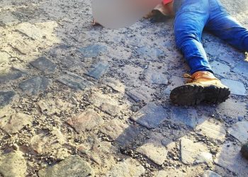 “PASSARAM O PAU”: homem é assasinado a tiros em Candeias