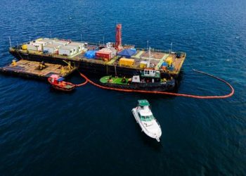 Mergulhador profissional desaparece durante operação de sondagem na Ponte Salvador-Itaparica