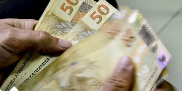 PIS/Pasep 2025 começa a ser pago em fevereiro; confira calendário